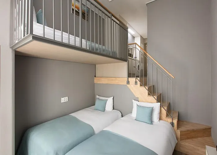 Hotel Sollago Myeongdong & 4*