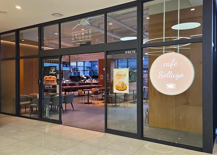 Sollago Myeongdong & Hotel