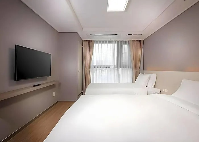 Sollago Myeongdong & Hotel Seoel